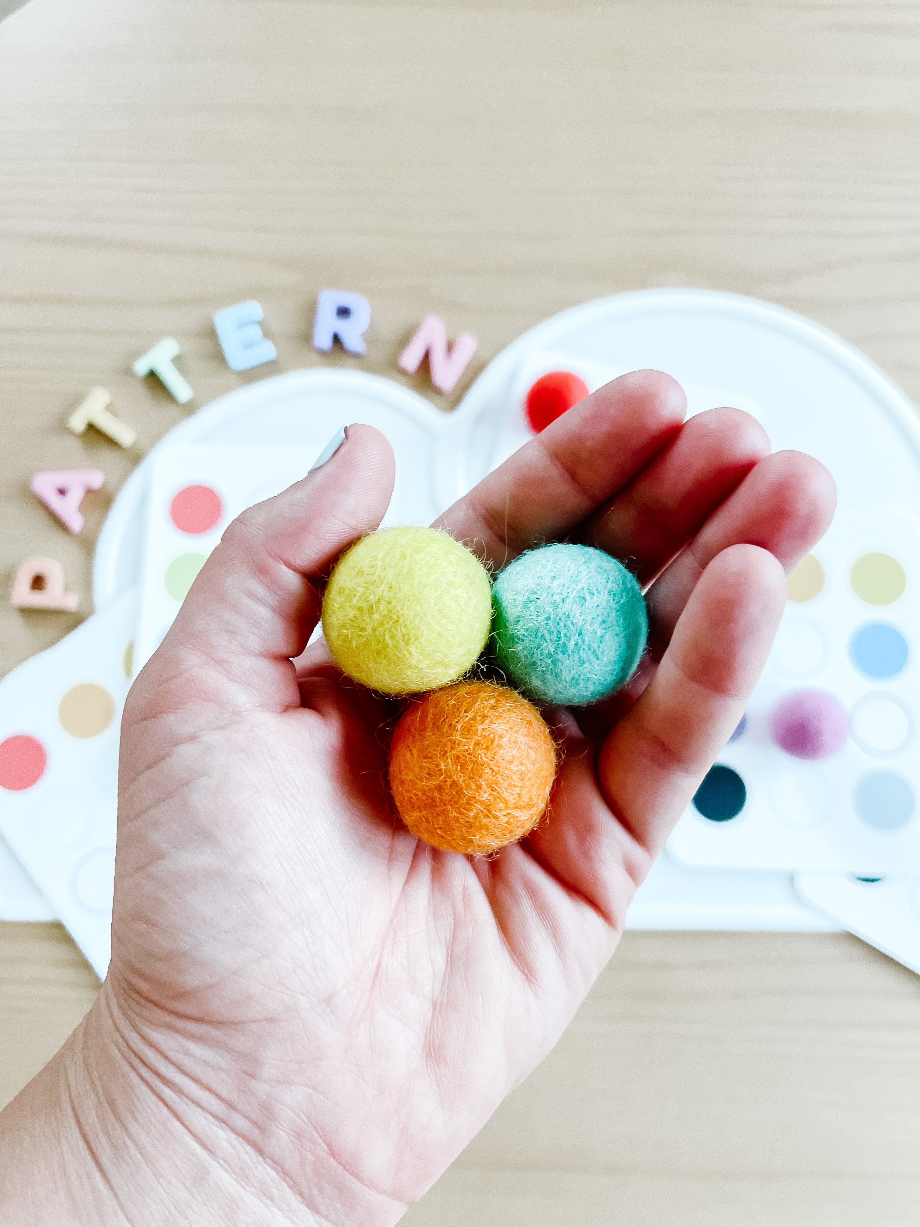 grid-pattern-ball-flashcards-Gift-Baby-Toys-31