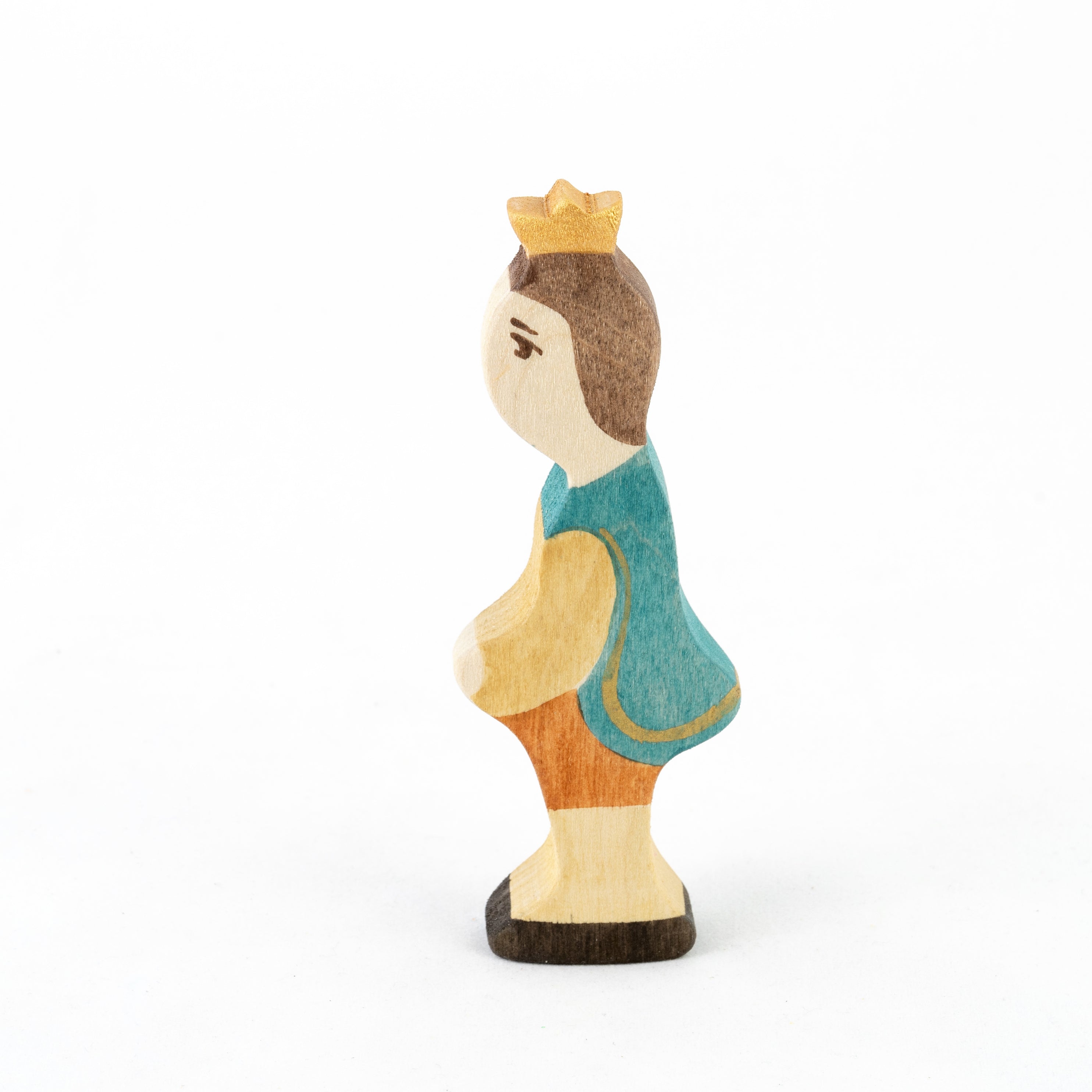 waldorf-wooden-prince-and-princess-figures-Gift-Baby-Toys-14
