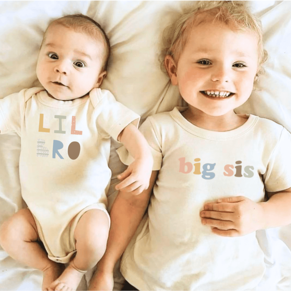 graphic-bodysuit-lil-bro-desert-rose-Gift-Baby-Toys-2