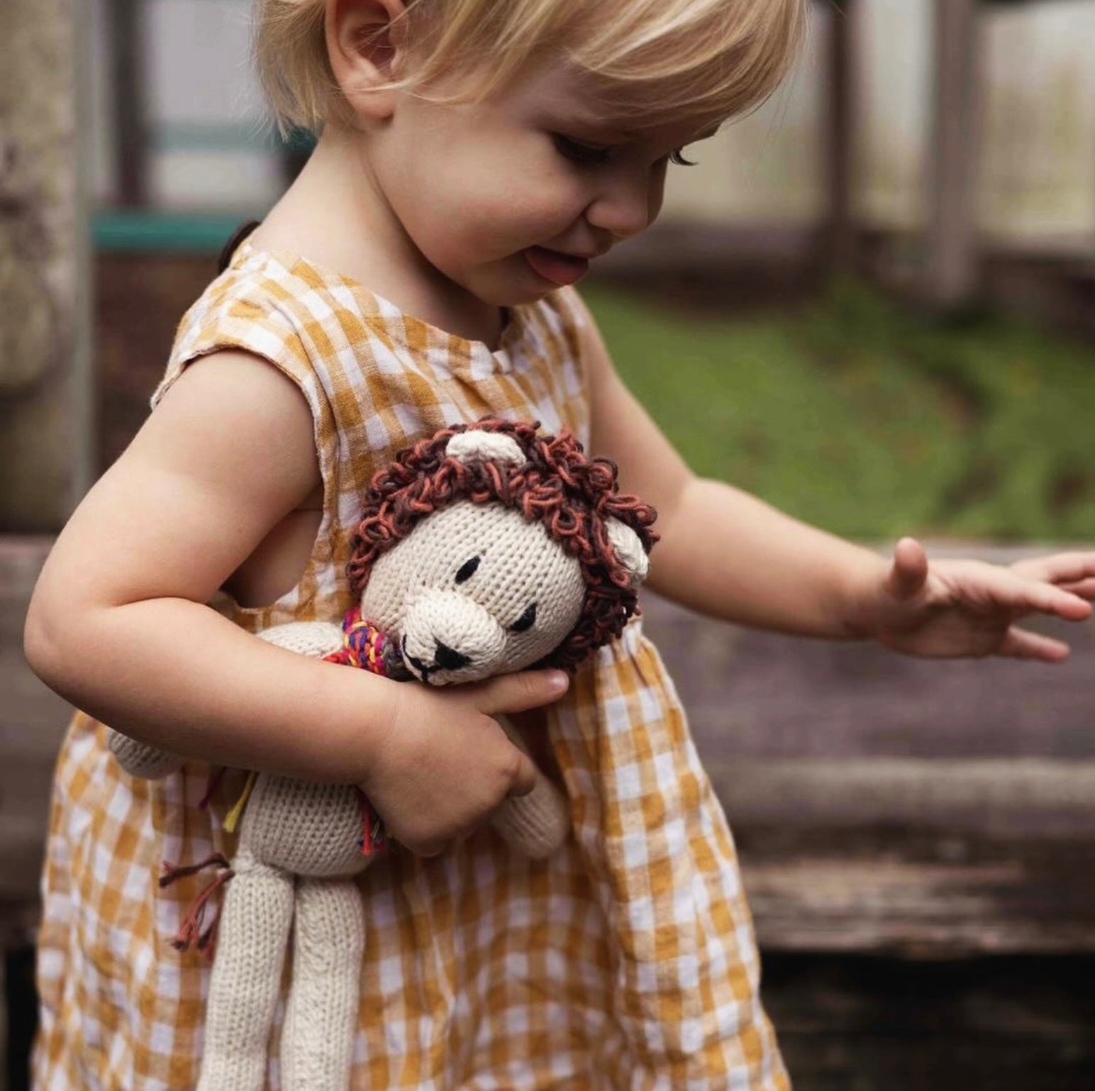 wool-knit-buddy-lionel-the-lion-Gift-Baby-Toys-7