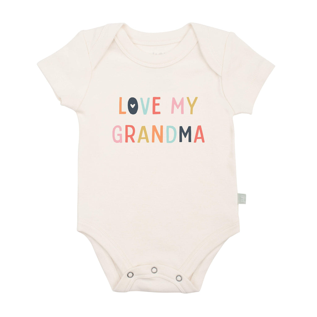 graphic-bodysuit-love-grandma-Gift-Baby-Toysbodysuits-1