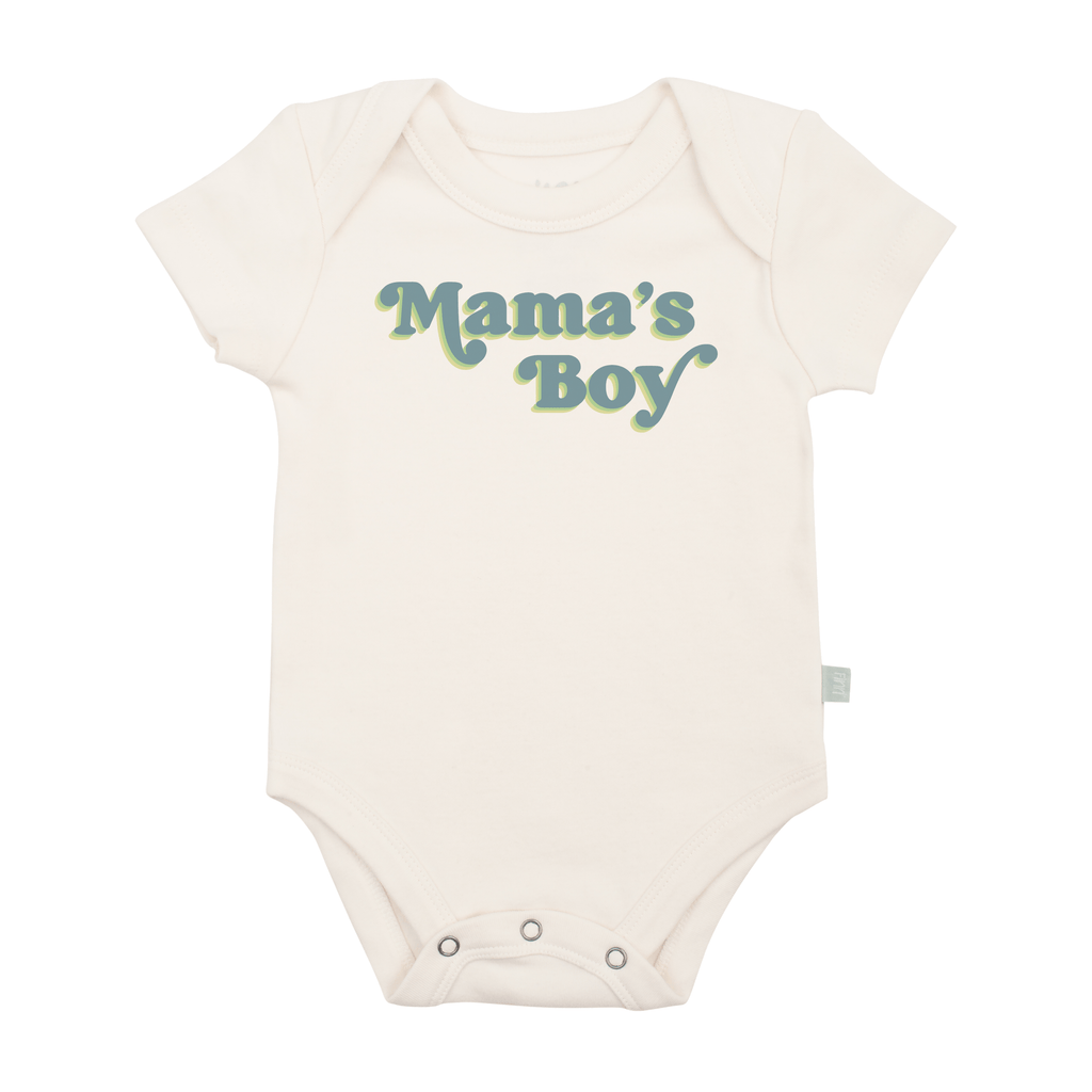 graphic-bodysuit-mamas-boy-Gift-Baby-Toysbodysuits-1