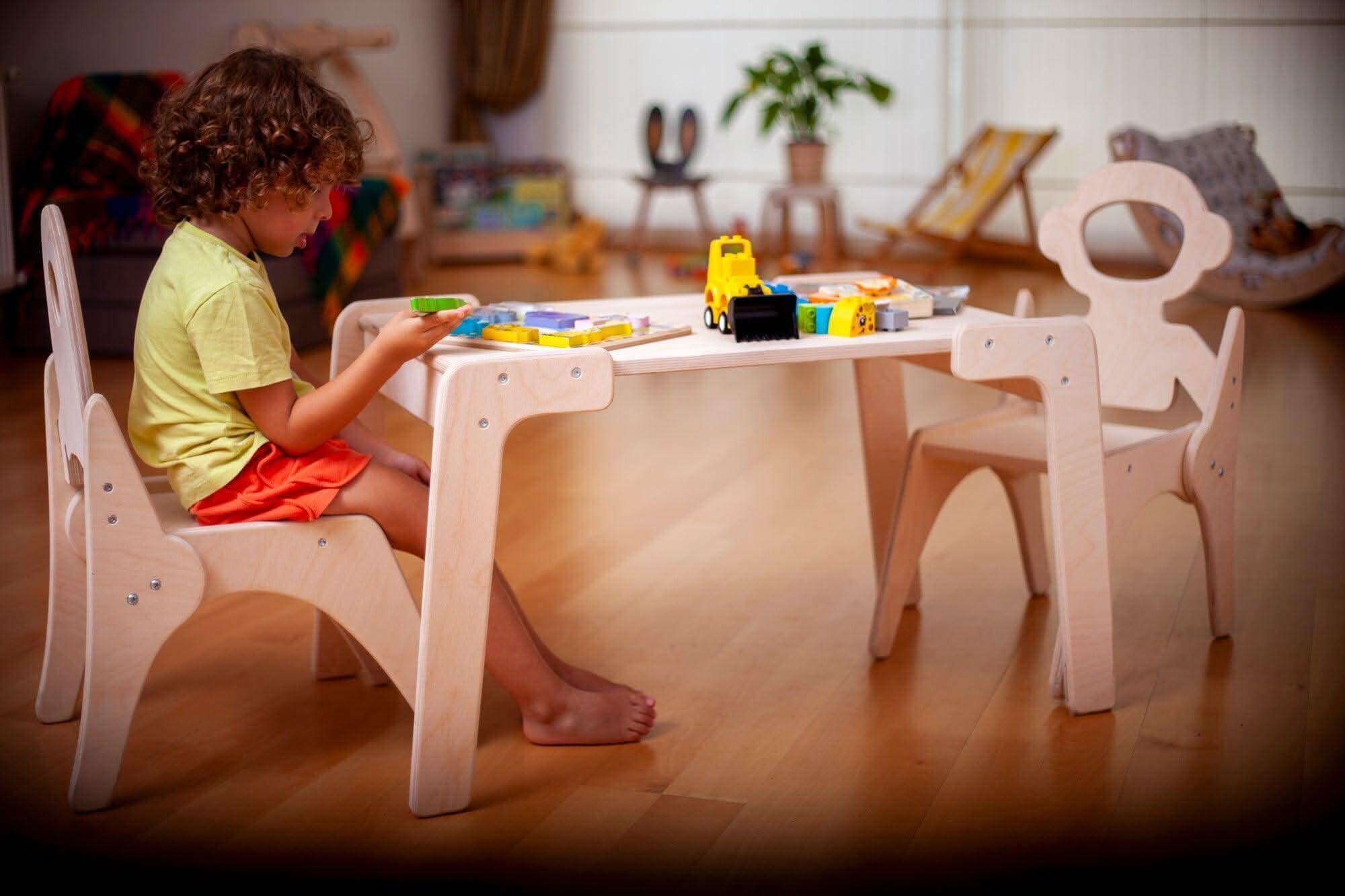 montessori-table-and-chair-set-Gift-Baby-Toys-4