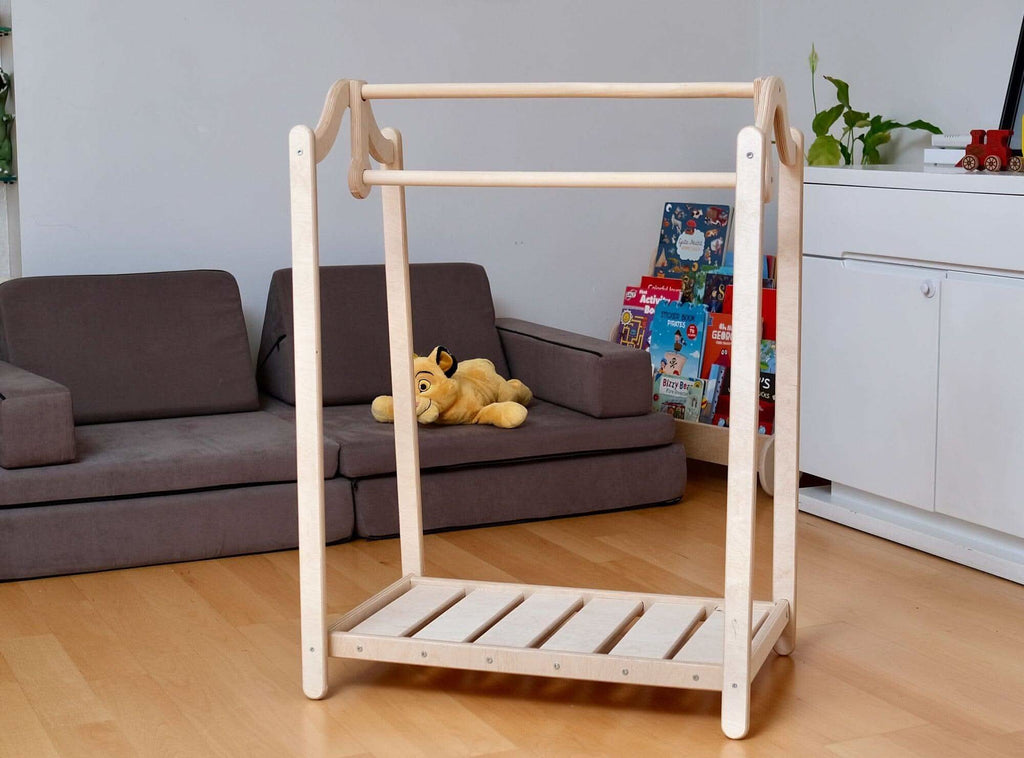 montessori-wooden-kids-clothing-rack-Gift-Baby-Toys-4