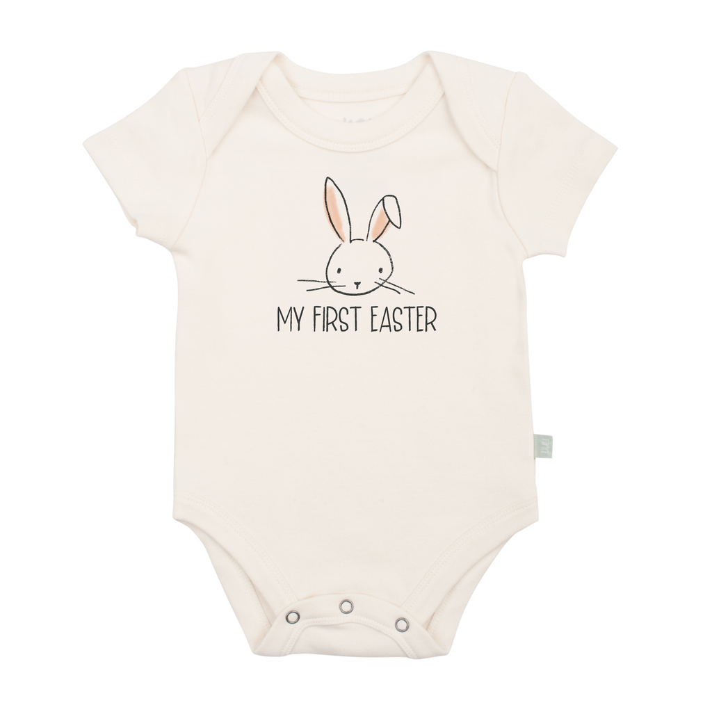 graphic-bodysuit-my-first-easter-Gift-Baby-Toysbodysuits-1