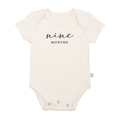 graphic-bodysuit-nine-months-milestone-charcoal-Gift-Baby-Toysbodysuits-1