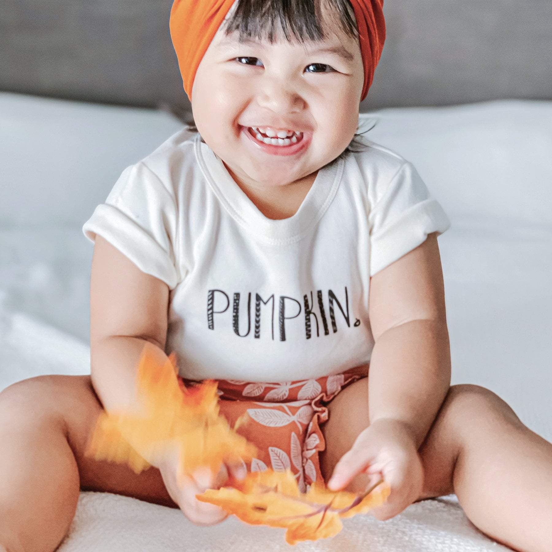 graphic-bodysuit-pumpkin-Gift-Baby-Toys-2