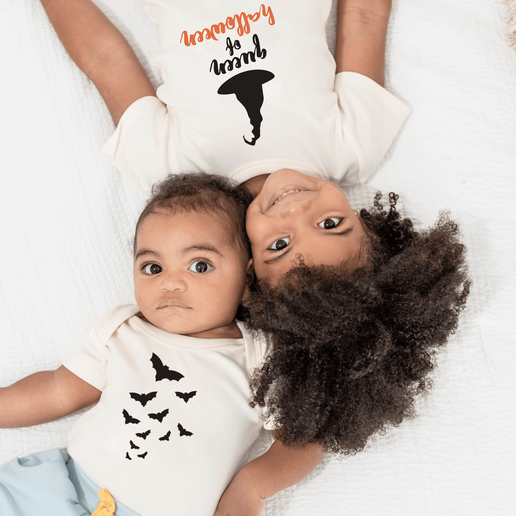 graphic-tee-queen-of-halloween-Gift-Baby-Toys-2