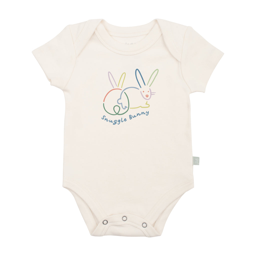 graphic-bodysuit-snuggle-bunny-Gift-Baby-Toysbodysuits-1
