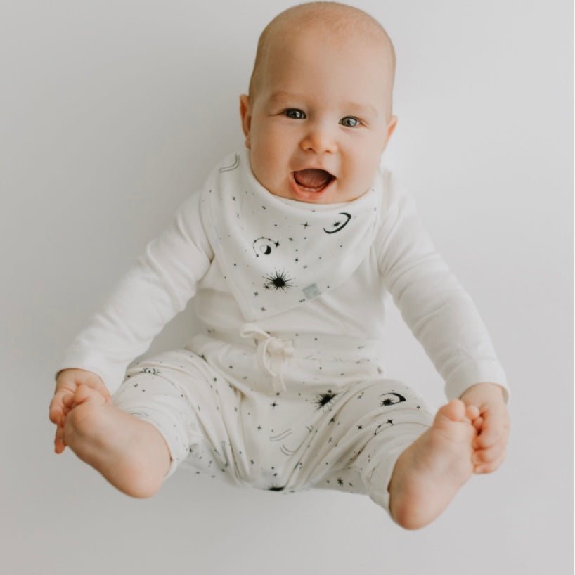 kerchief-bib-celestial-Gift-Baby-Toysaccessories-1