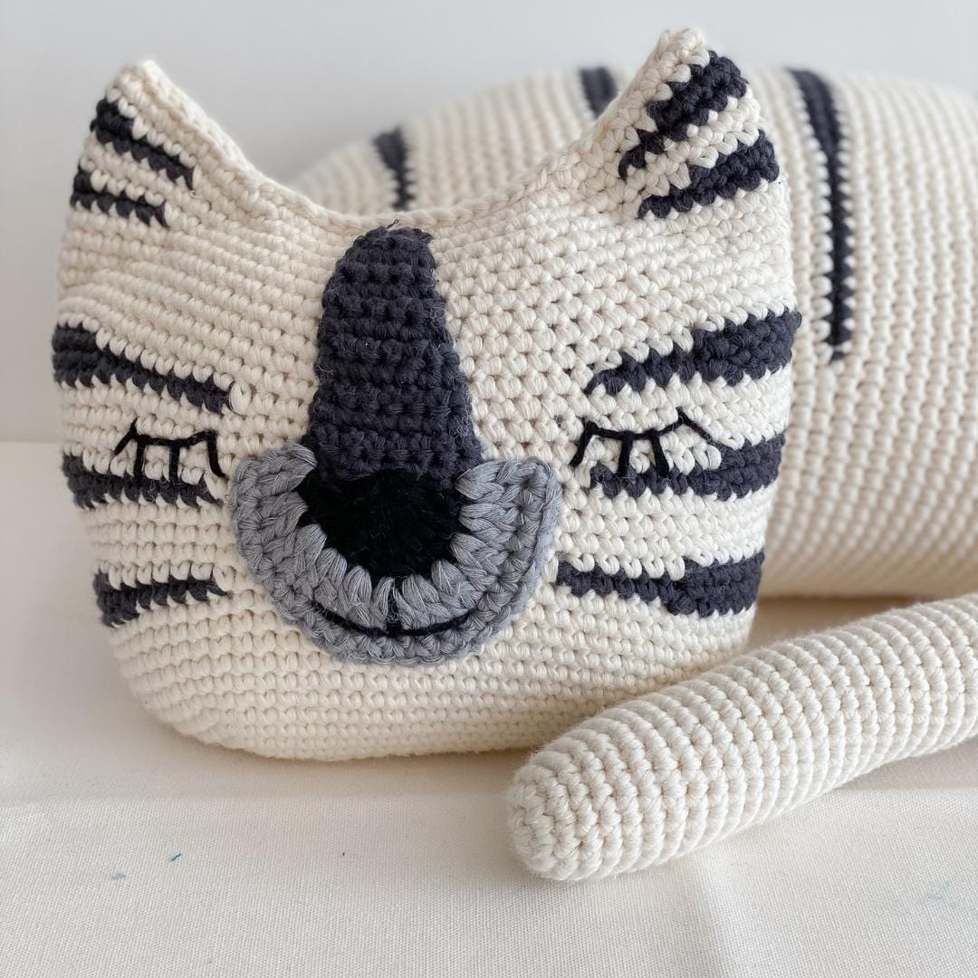 torey-the-tiger-white-Gift-Baby-Toys-2