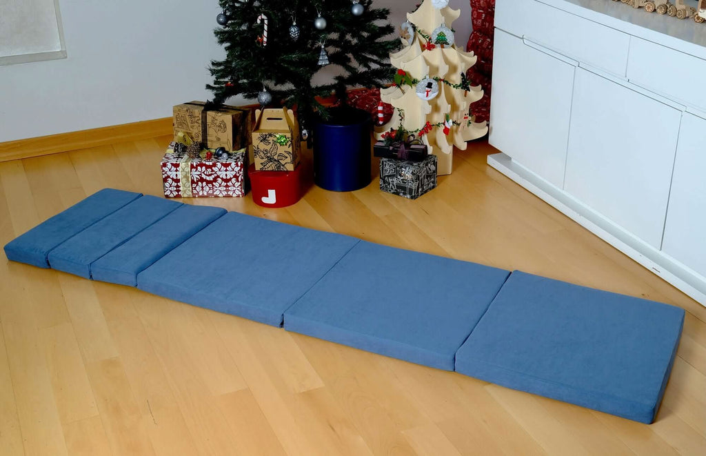 transformable-kids-play-mat-and-couch-for-playtime-and-relaxation-Gift-Baby-Toys-17