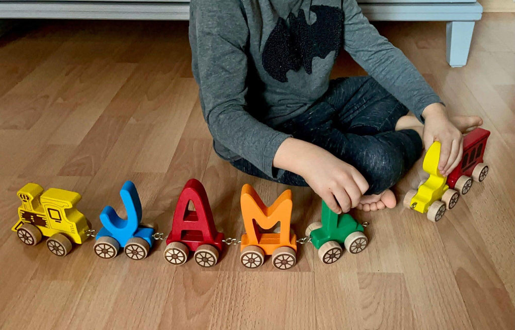 wooden-letter-train-puzzle-for-kids-Gift-Baby-Toys-4