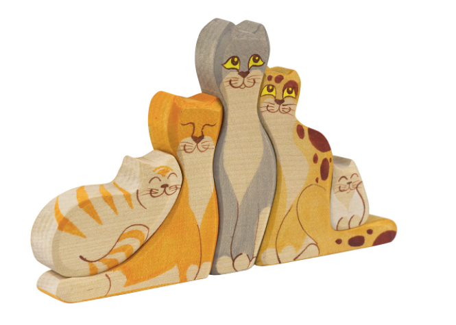 wooden-cat-figurines-set-of-5-Gift-Baby-Toys-1