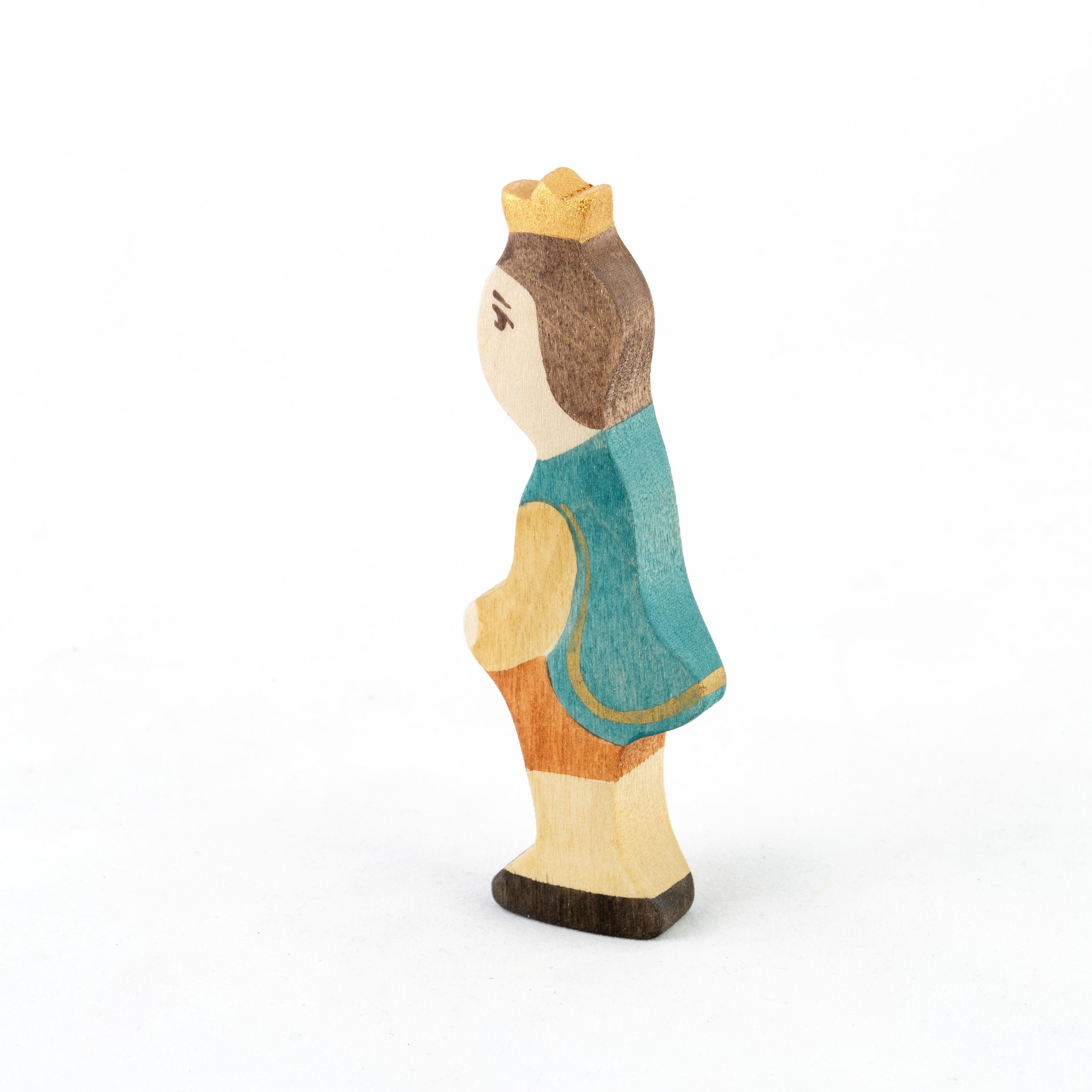 waldorf-wooden-prince-and-princess-figures-Gift-Baby-Toys-16