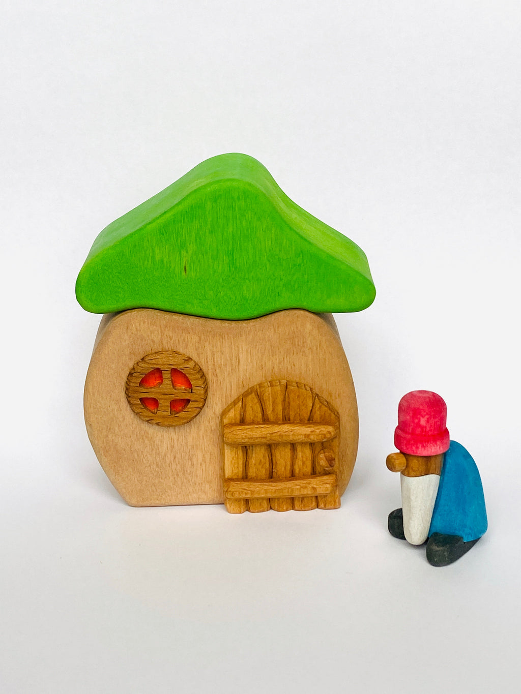 wooden-house-with-gnome-Gift-Baby-Toys-2