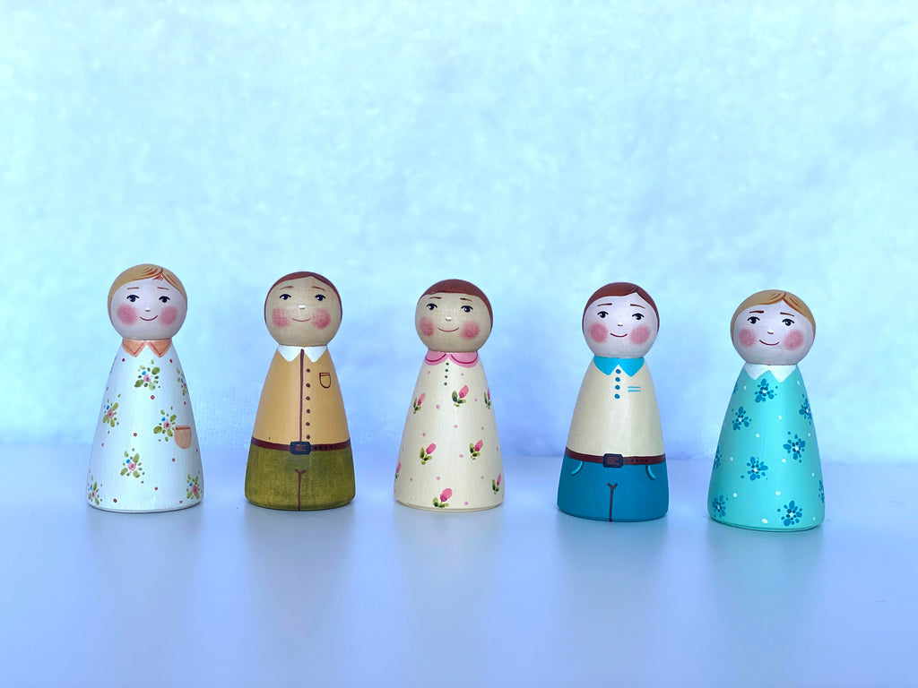 wooden-peg-dolls-boy-girl-Gift-Baby-Toys-1