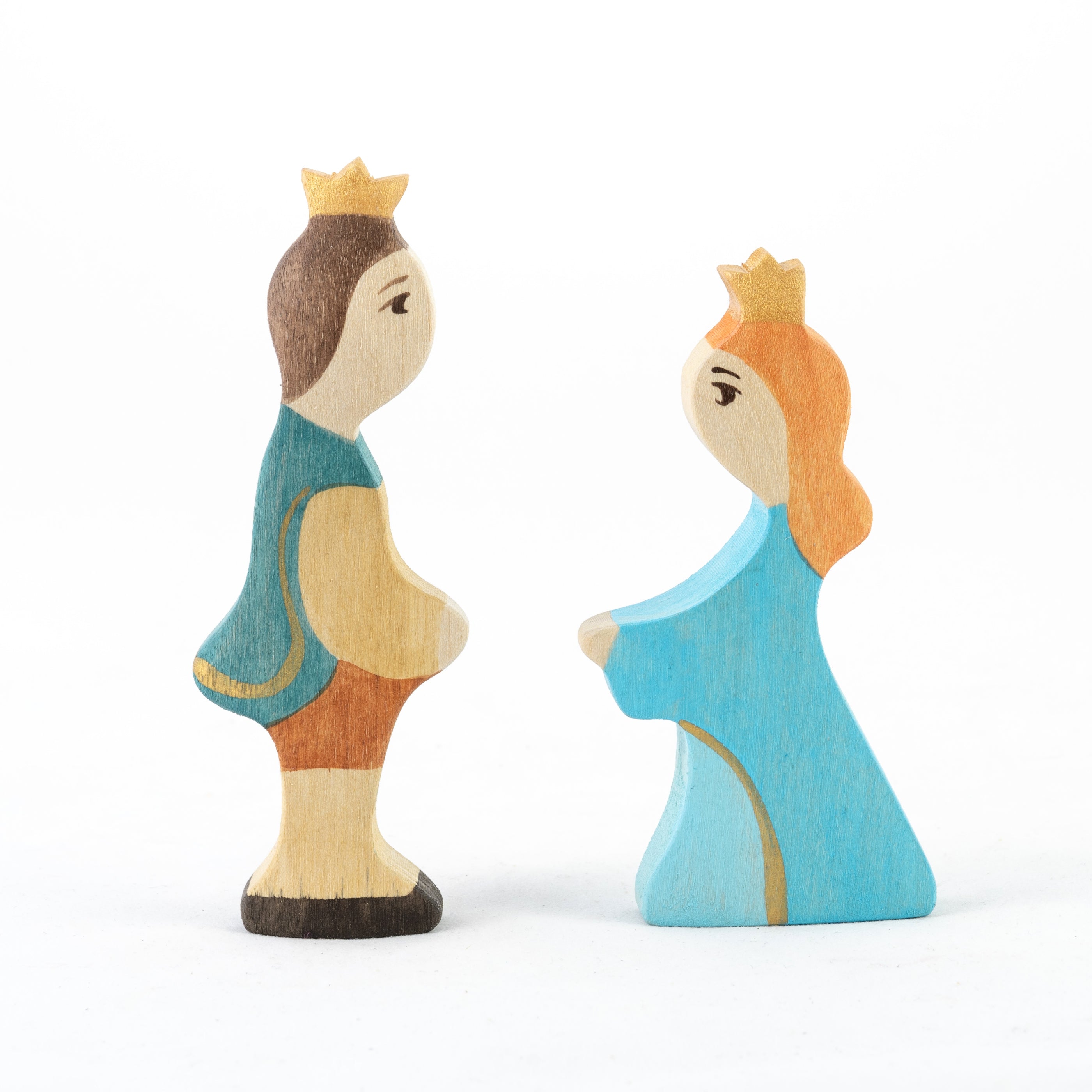 waldorf-wooden-prince-and-princess-figures-Gift-Baby-Toys-1