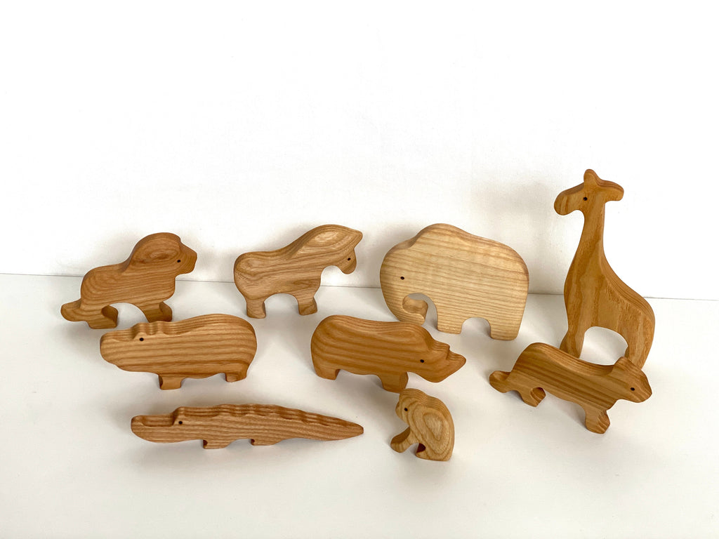 waldorf-african-safari-set-of-9-animals-painted-Gift-Baby-Toys-12