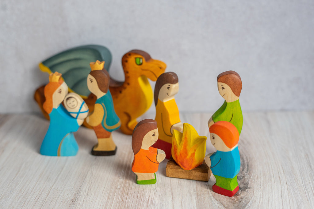 campfire-figurine-Gift-Baby-Toys-2