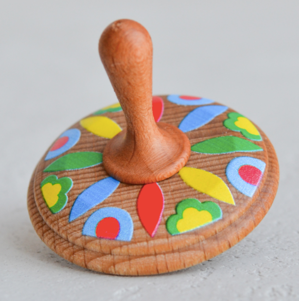 wooden-spinning-top-toy-painted-Gift-Baby-Toys-11