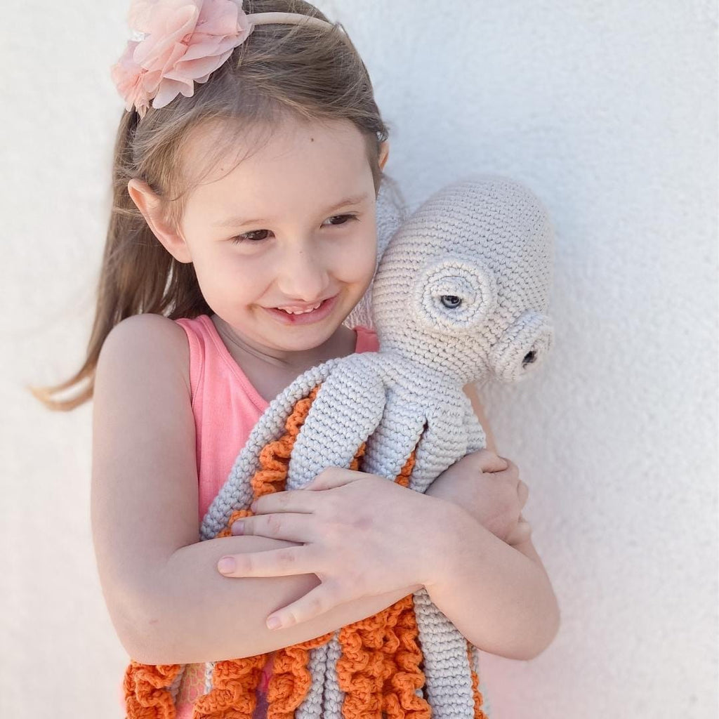 zelda-the-octopus-grey-Gift-Baby-Toys-5