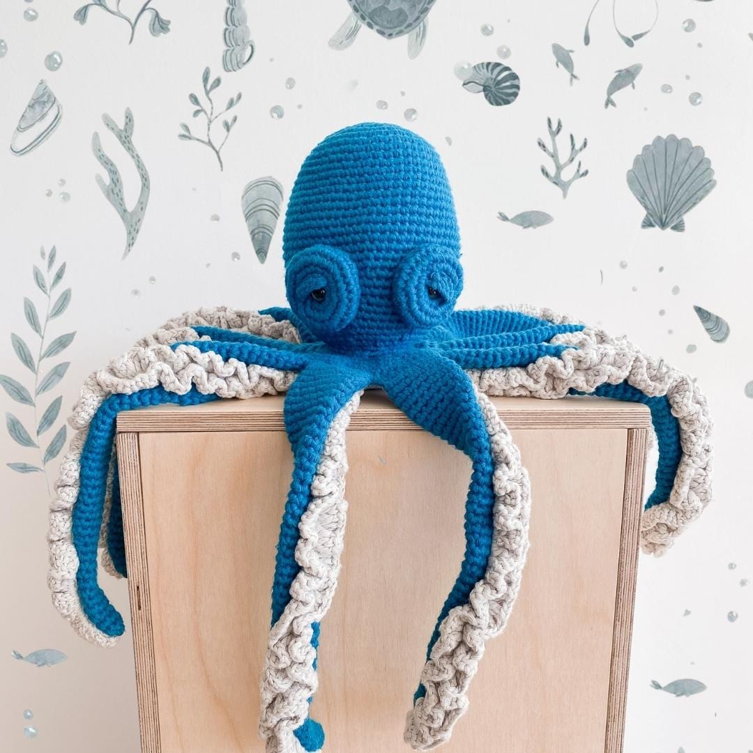 zelda-the-octopus-lagoon-teal-Gift-Baby-Toys-4