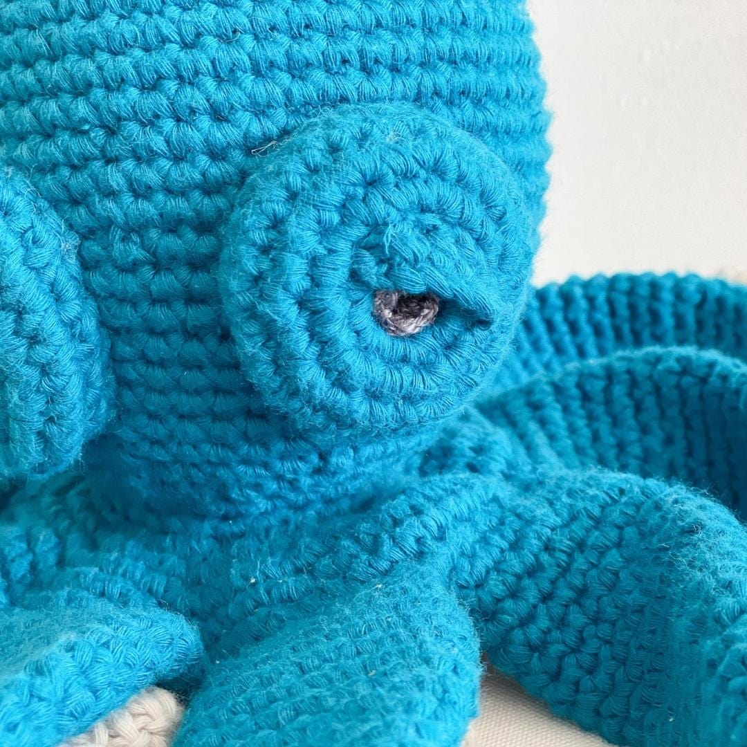 zelda-the-octopus-lagoon-teal-Gift-Baby-Toys-3